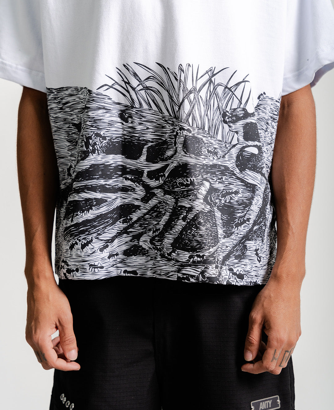 CAMISETA ANTHILL