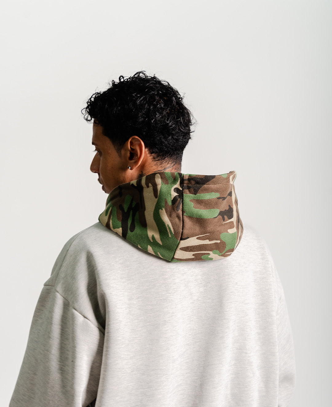 MOLETOM CAMO CODE ZIP GREY
