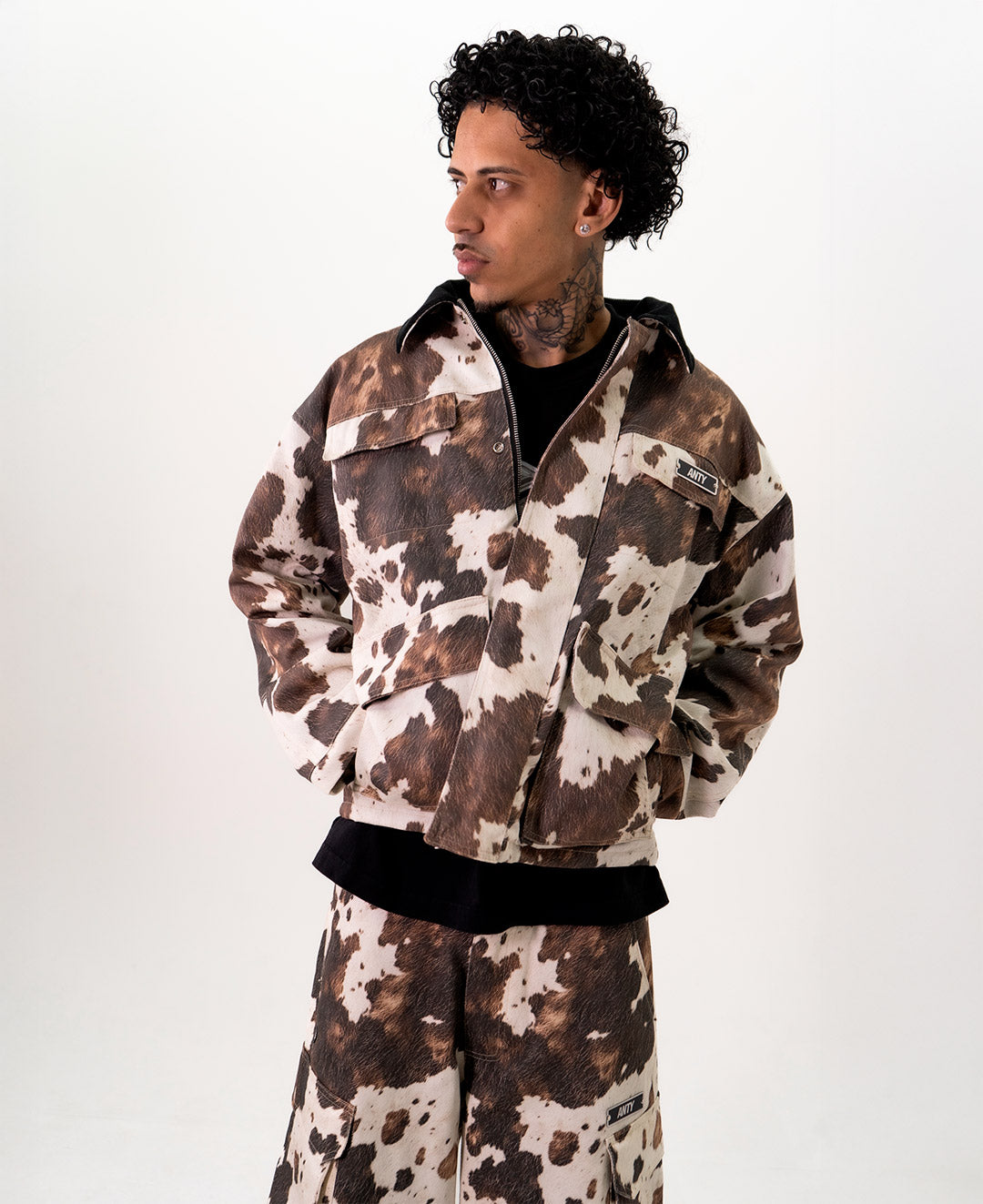 INICIAL SALE – ANTY BRAND